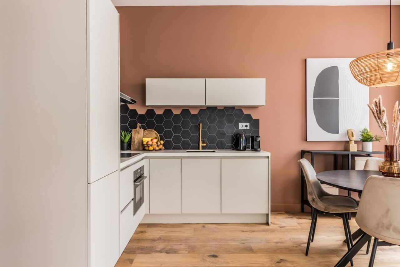 Excellent Listing 'Shiraz' Lägenhet Haag Exteriör bild
